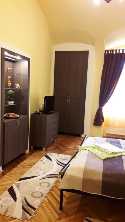 Relax Apartman Eger Exterior foto
